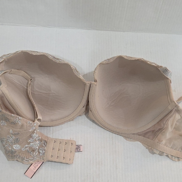Victoria's Secret 36 DDD Elegant Lace Underwire Bra - Picture 5 of 6